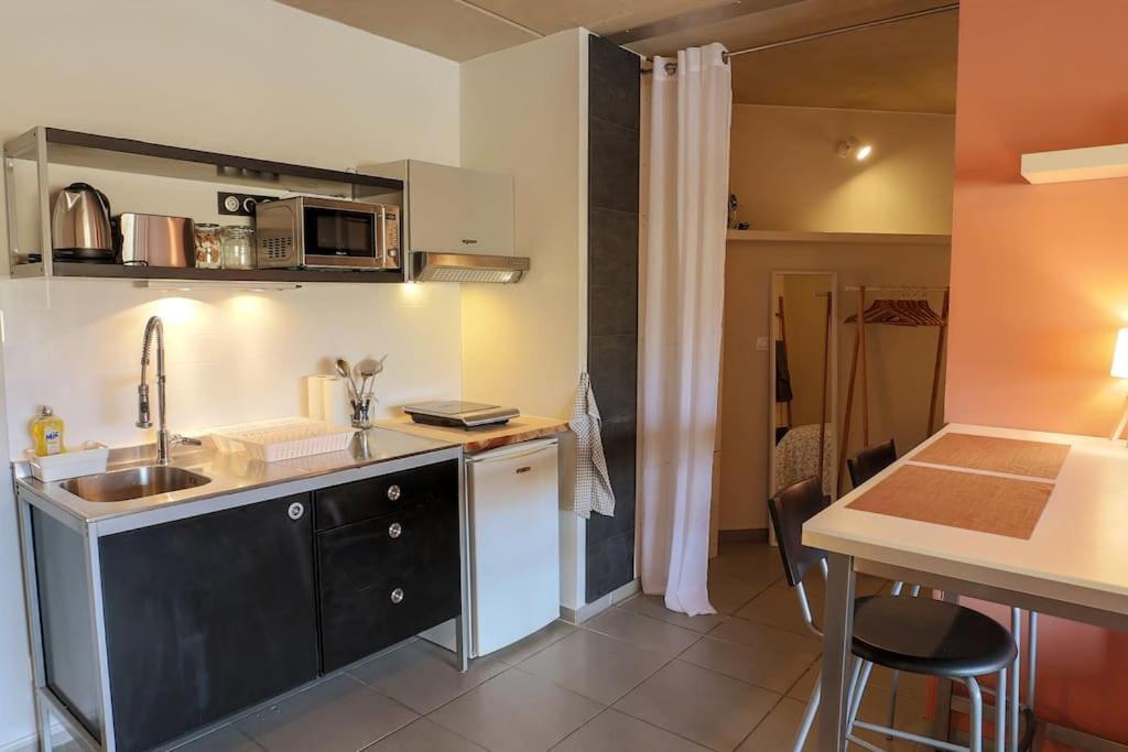 Le Saint Roch 1 - Ac Clim - Wifi - 50M Centre Ville Avignon Exterior photo